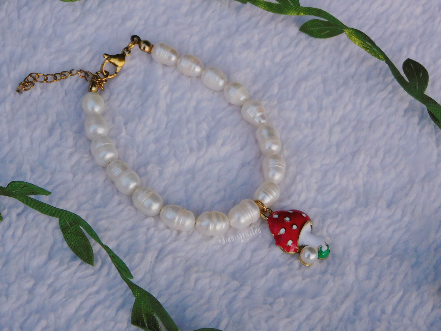 Mushroom & Pearls Bracelet